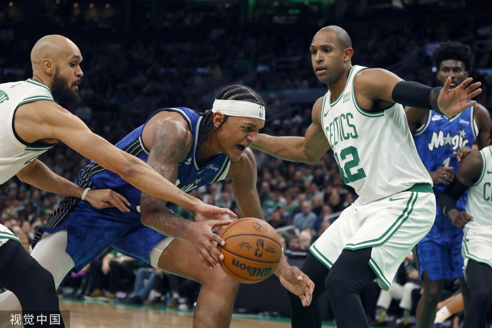 俏皮吐舌头 俏皮吐舌头